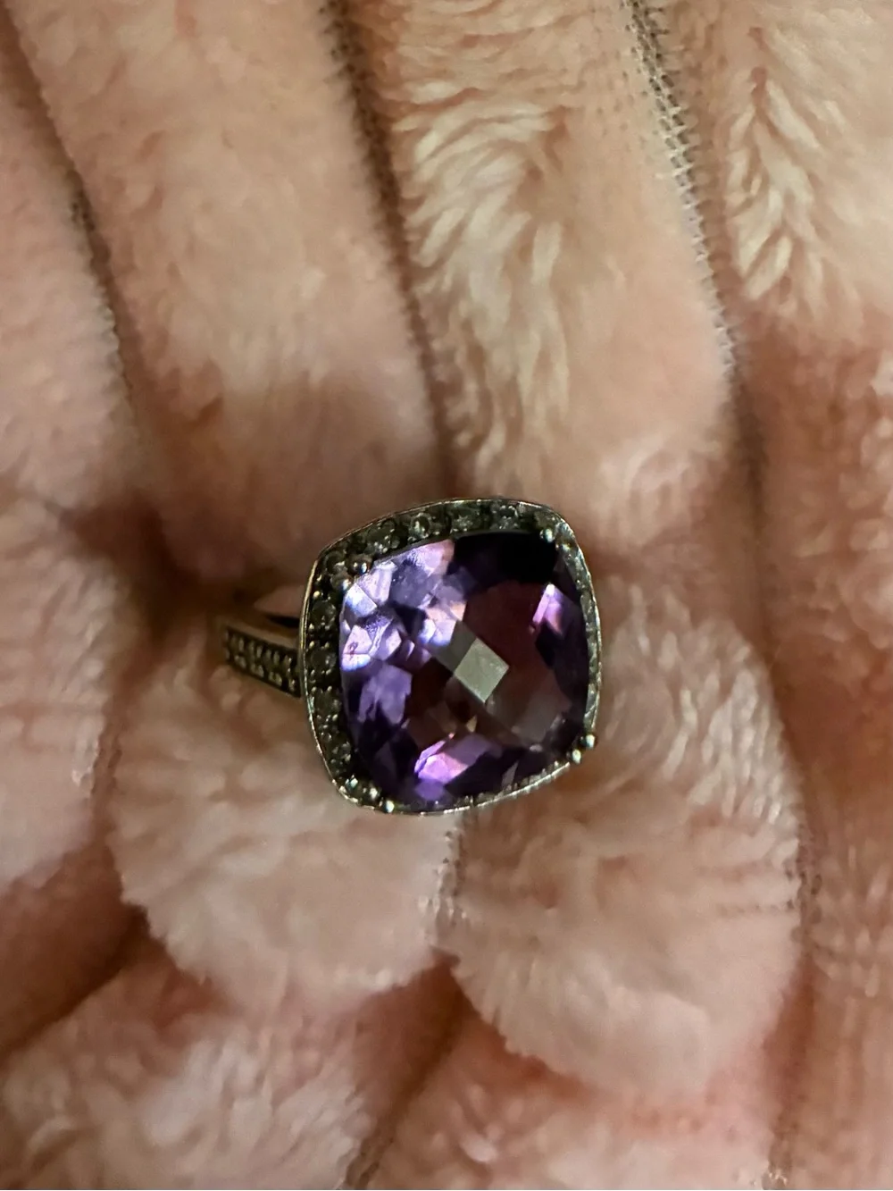 N/A elegant purple